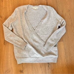 LOVESTITCH  grey sweater size S, wear with jeans or your favorite yoga pants!